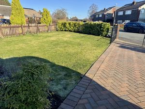 Front Garden- click for photo gallery